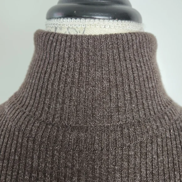 Retro Rollneck Rib Sweater Top - Picture 4 of 10